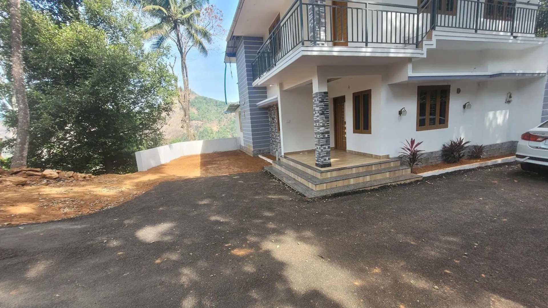 Вилла Newcastle Holidays & Resorts - Entire Property - 5 Bedrooms Kitchen Dining - Pool Coming Soon Kumudi Индия