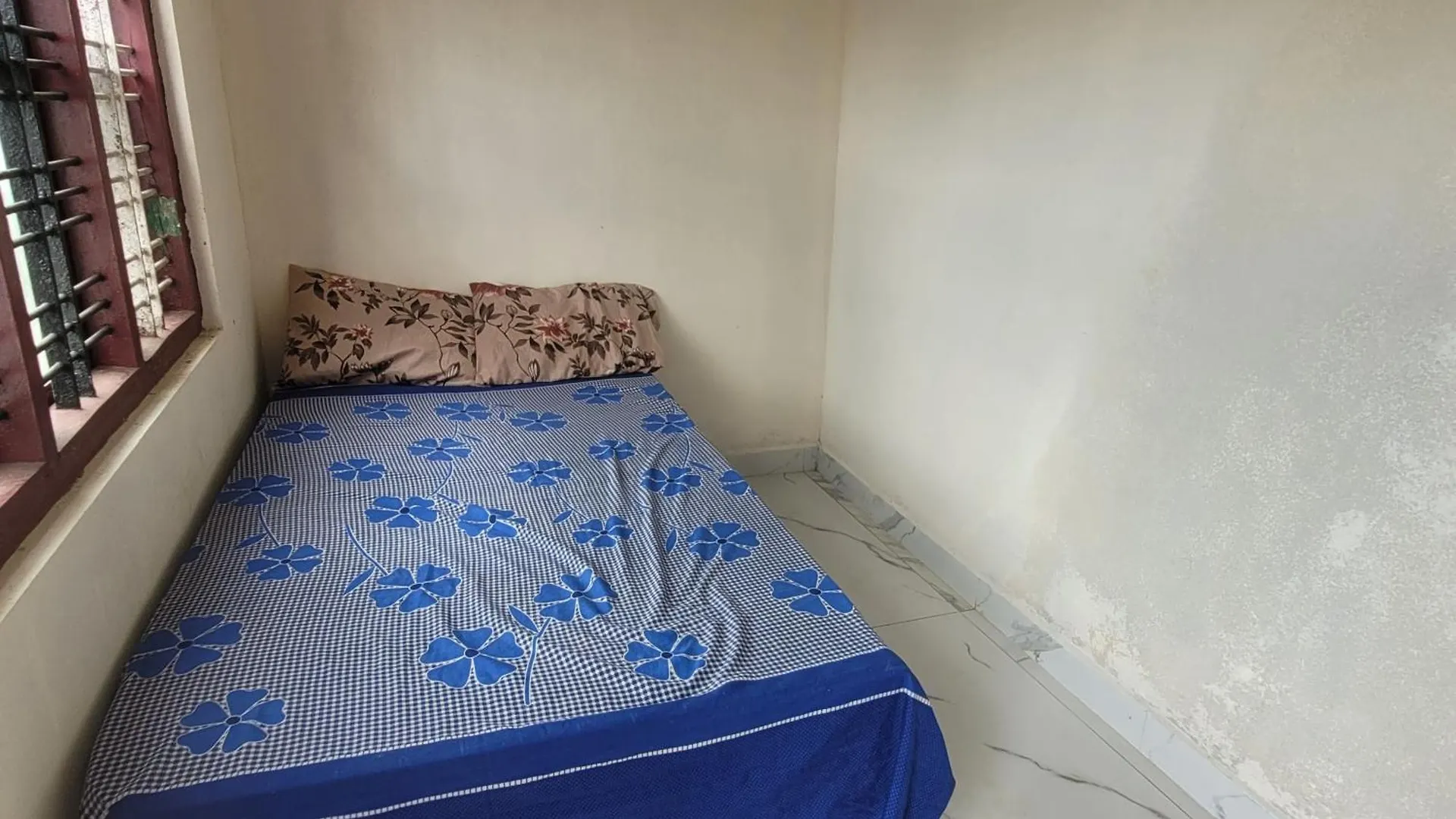 Newcastle Holidays & Resorts - Entire Property - 5 Bedrooms Kitchen Dining - Pool Coming Soon Kumudi Индия