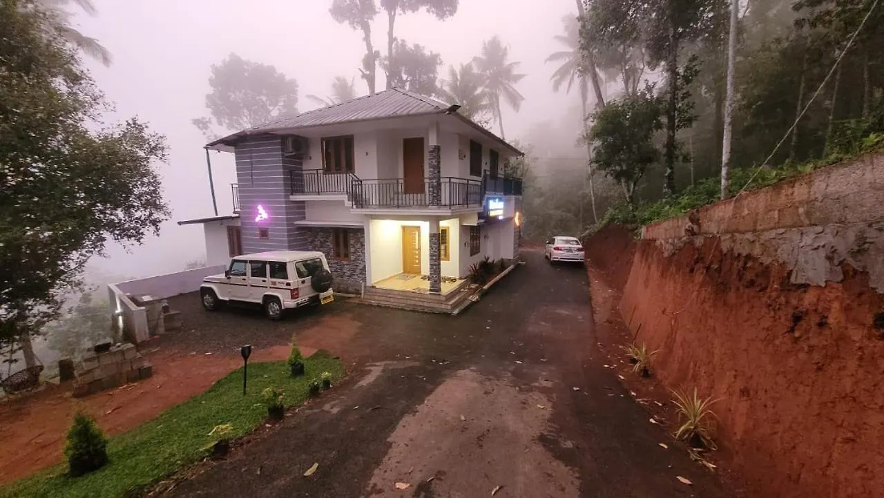 Newcastle Holidays & Resorts - Entire Property - 5 Bedrooms Kitchen Dining - Pool Coming Soon Kumudi