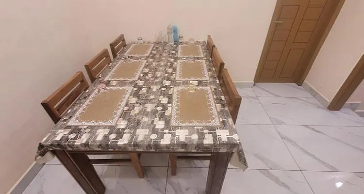 Newcastle Holidays & Resorts - Entire Property - 5 Bedrooms Kitchen Dining - Pool Coming Soon Kumudi Vila